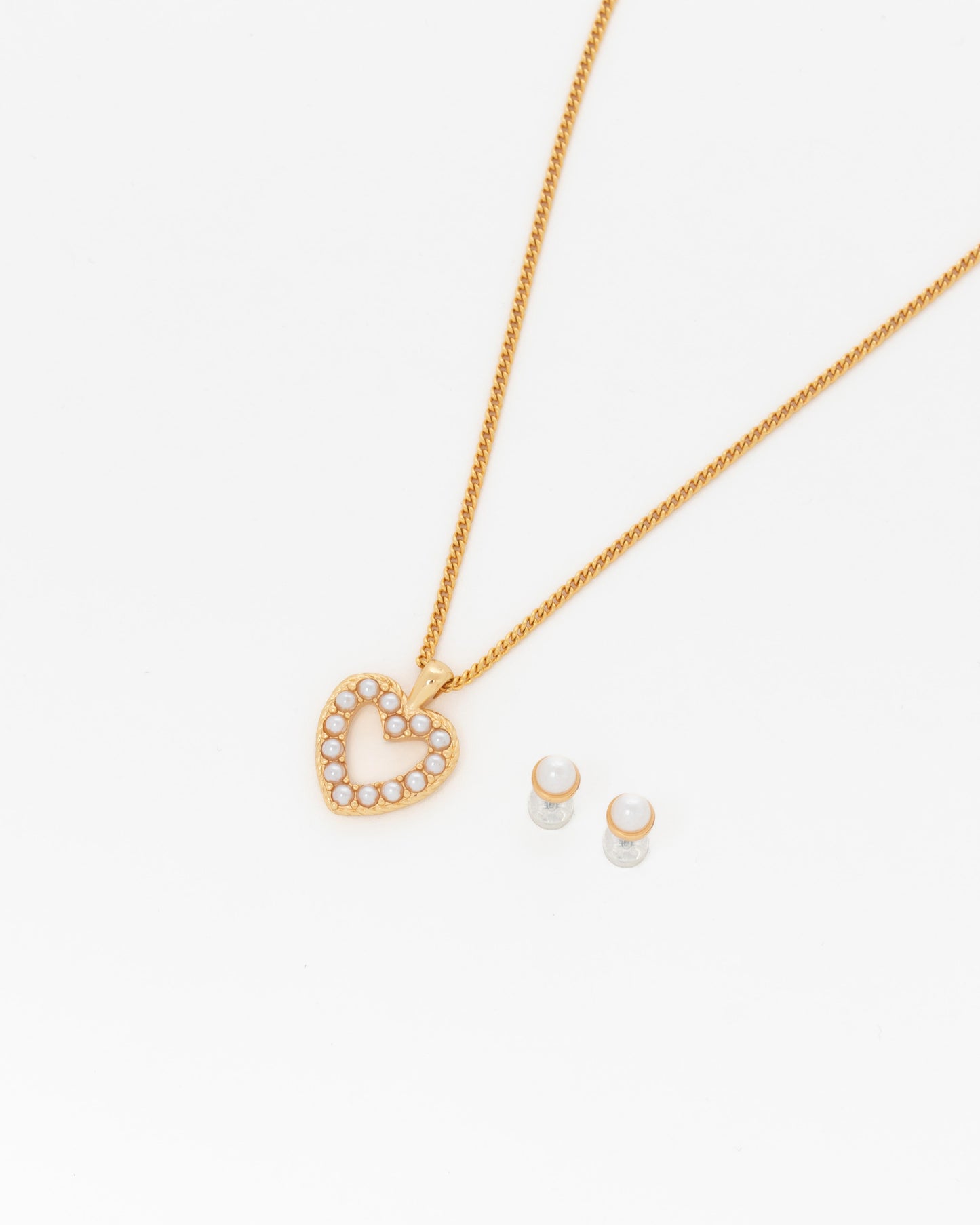 Collar Corazón Multiperlas + Aretes Perla