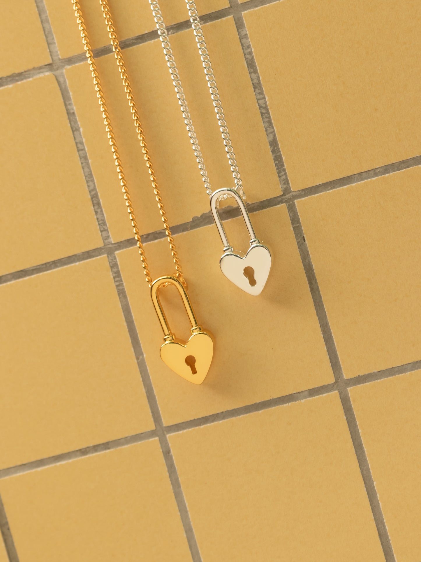 Collar Corazón Candado + Aretes Plata