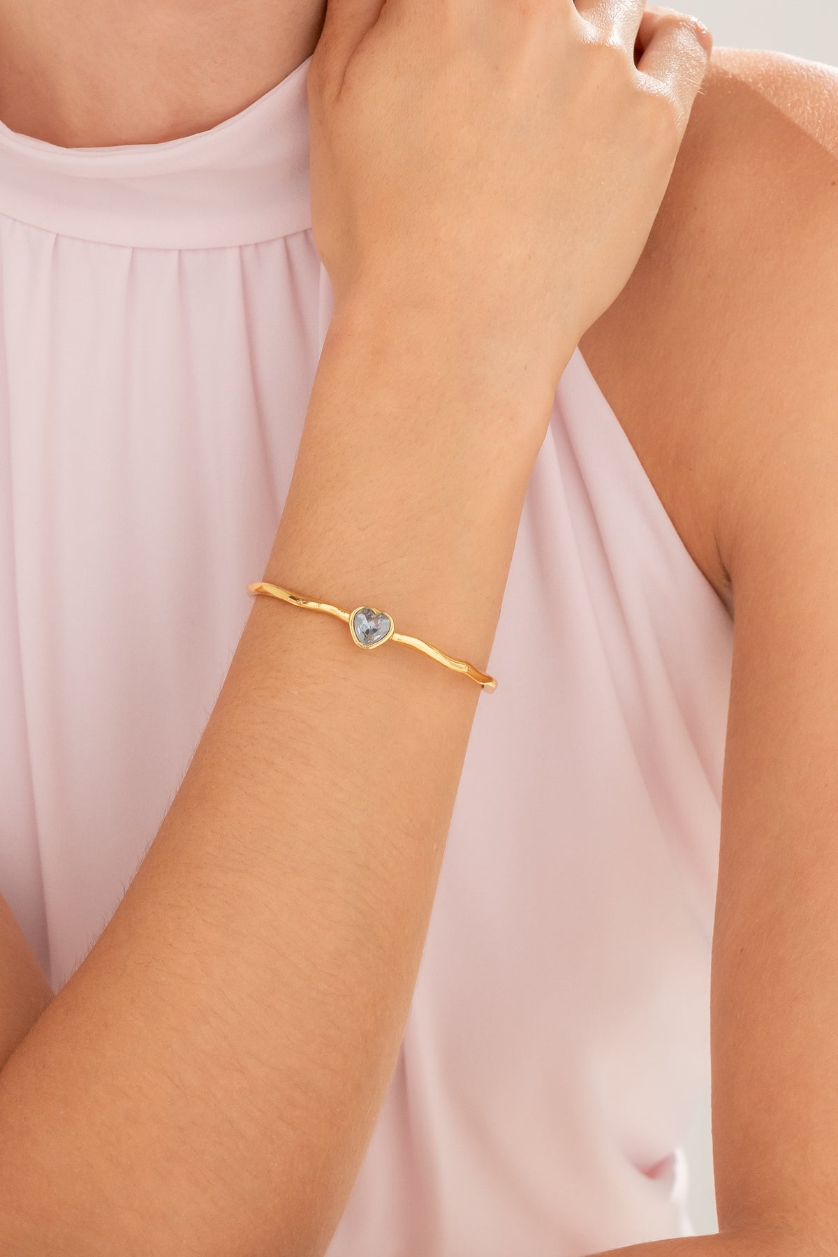 Brazalete Cristal Corazón Azul Oro