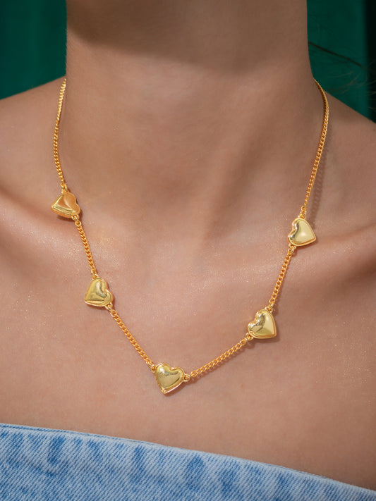 Collar Multi Corazones Oro