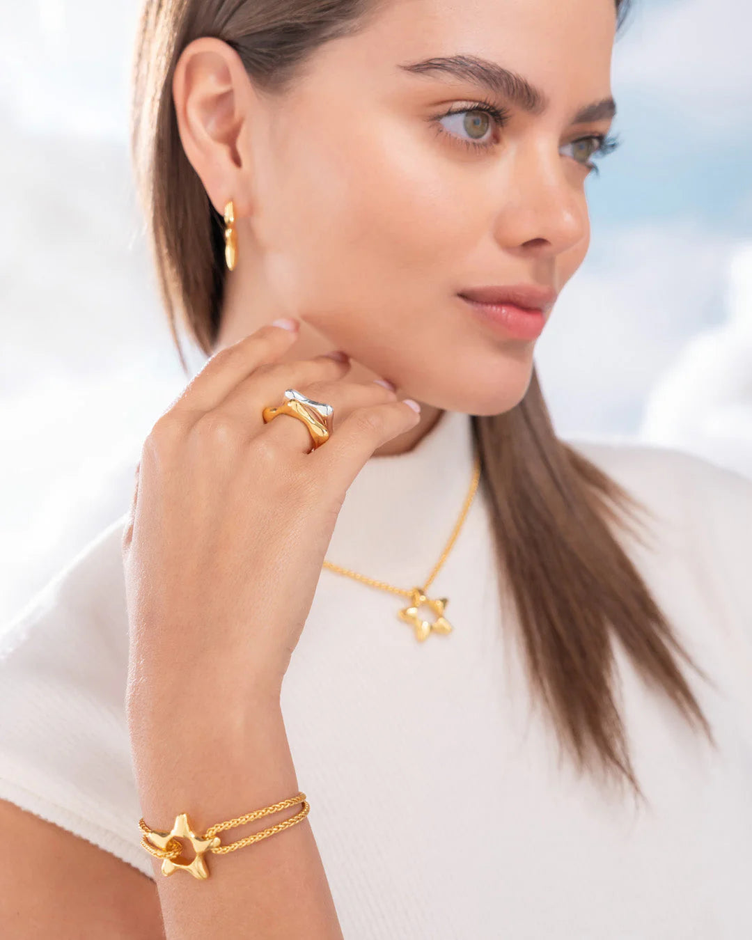 Collar Estrella Silueta Maxi Gold