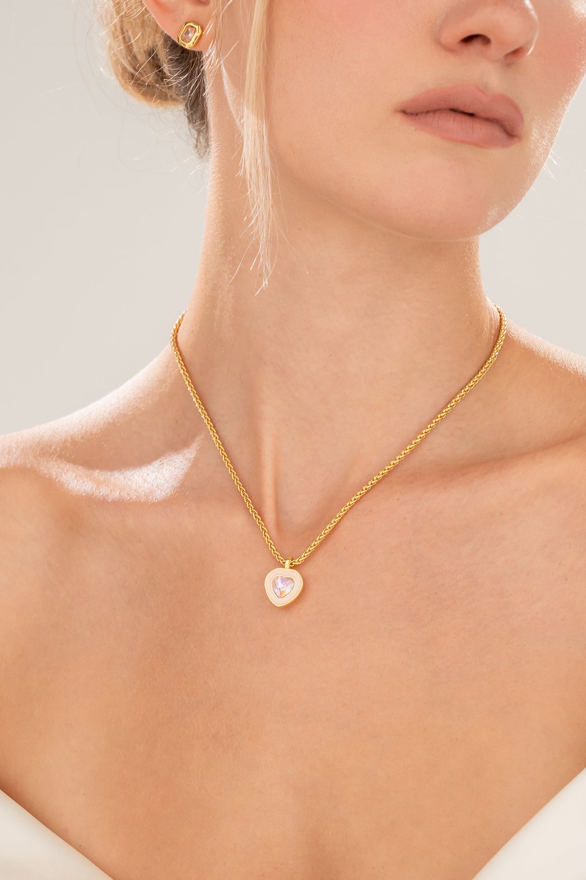 Collar Corazón Cristal Nude