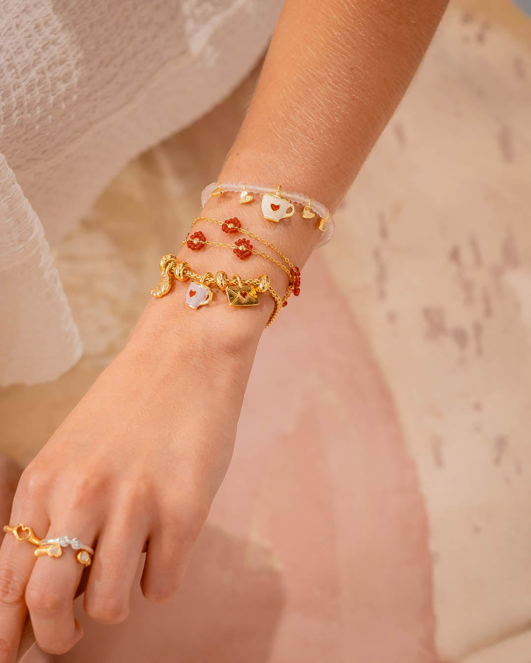Set Pulsera Taza Mini Corazón + Aretes