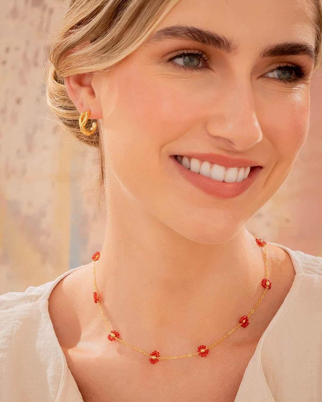 Choker Flores Rojas + Aretes